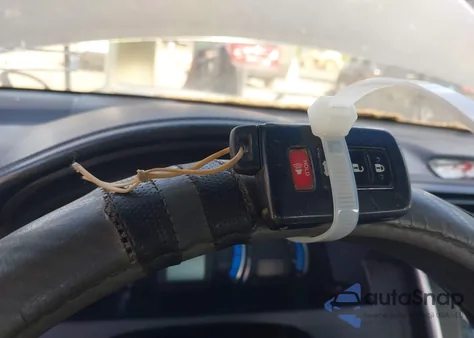 2014 Toyota Camry Hybrid/Le/Xle z USA, uszkodzony, nr VIN 4T1BD1FK1EU103161